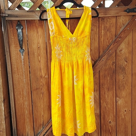 💖Host pick💖Sunshine Dress - Picture 2 of 12
